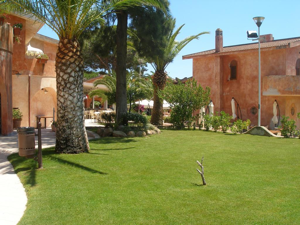 Le Residenze Di Piazza Italia Apartman Costa Rei Kültér fotó